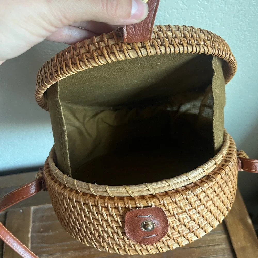Cottagecore Round Woven Crossbody Bag - Brown - Picture 2 of 2
